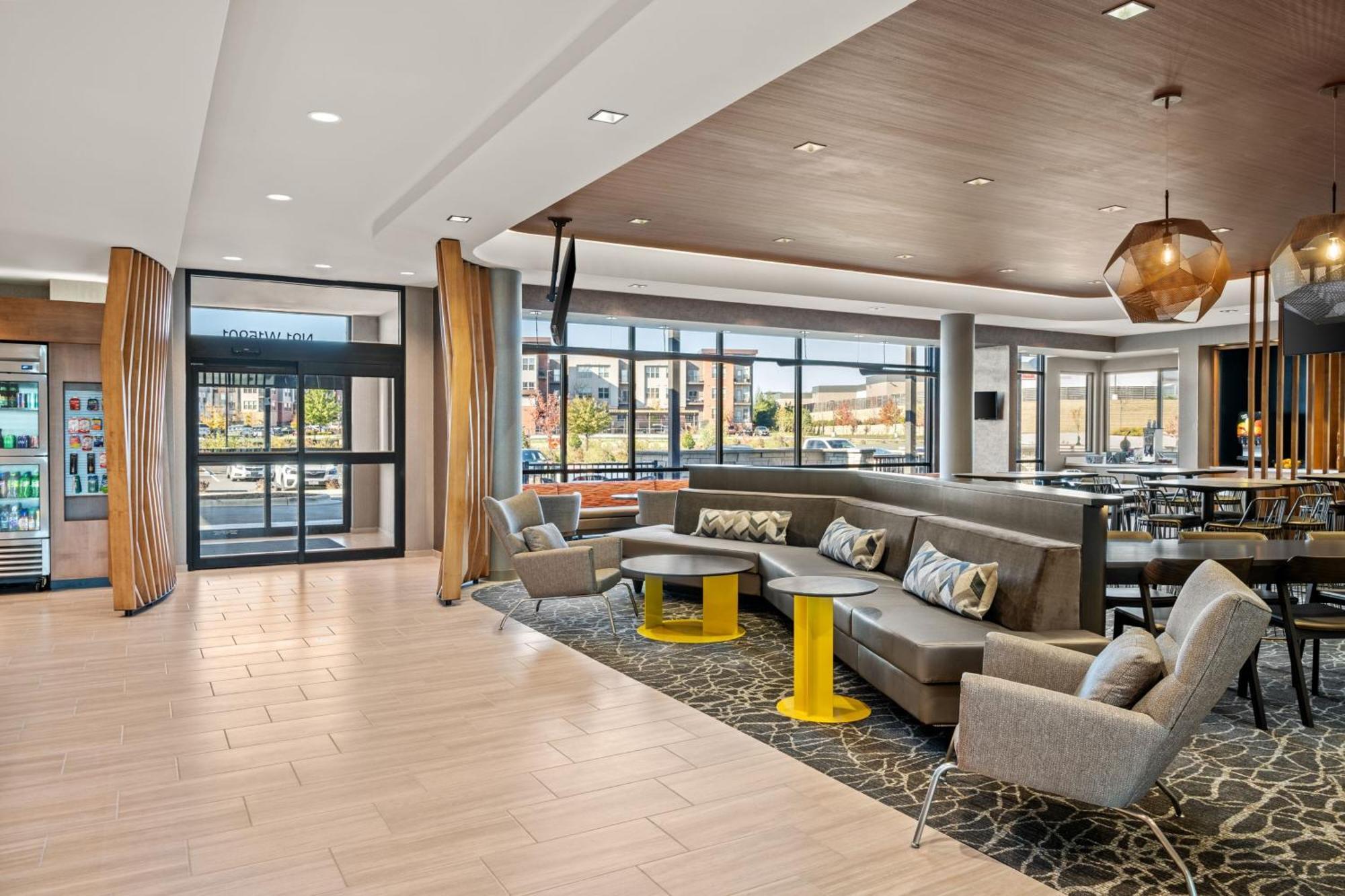 Springhill Suites By Marriott Menomonee Falls Eksteriør billede