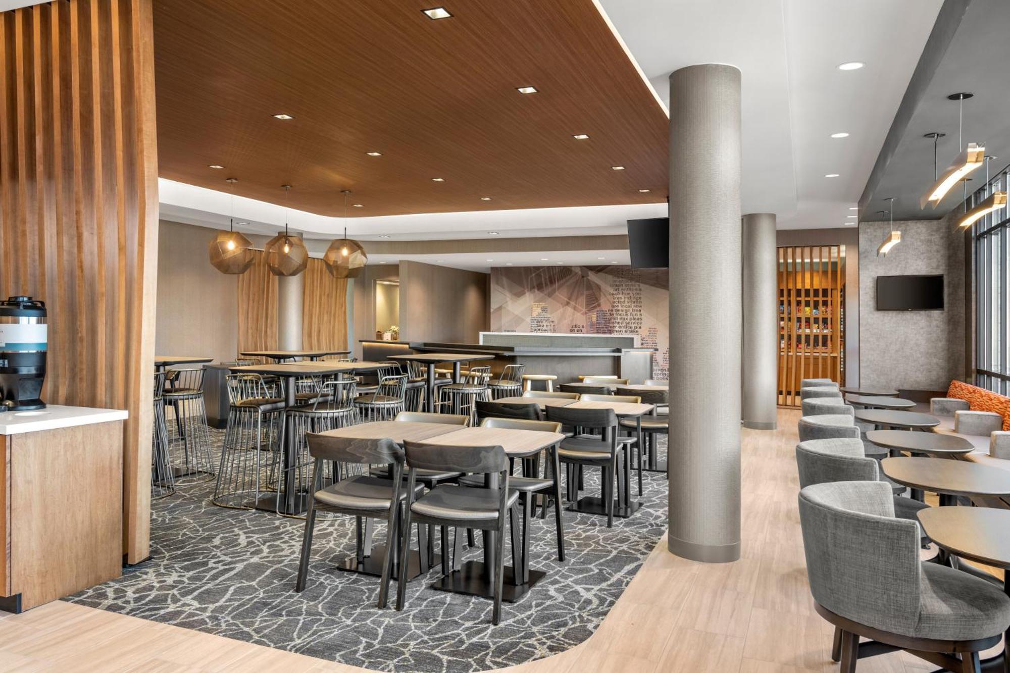 Springhill Suites By Marriott Menomonee Falls Eksteriør billede